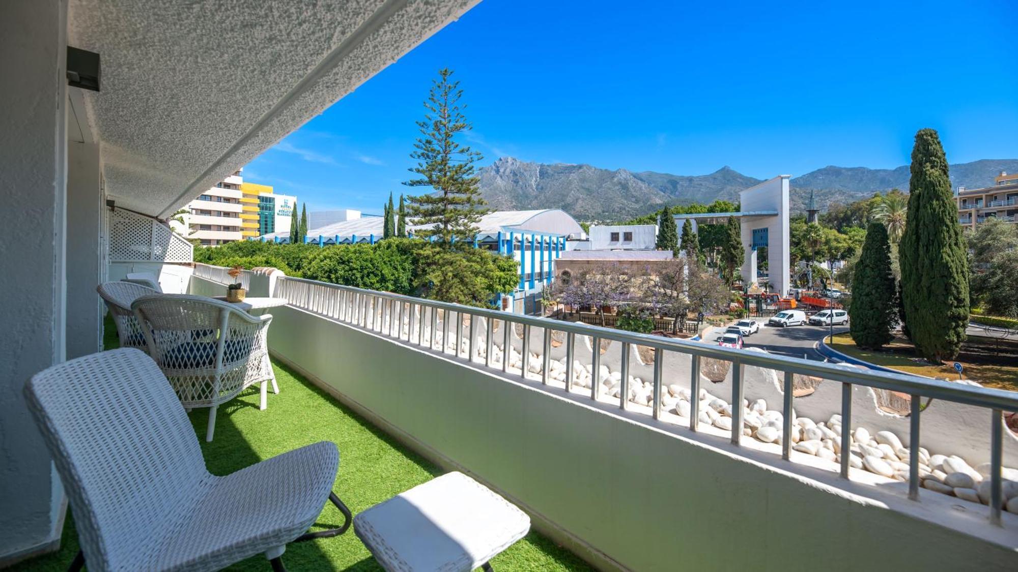 Penthouse Boutique Suite Marbella Bagian luar foto