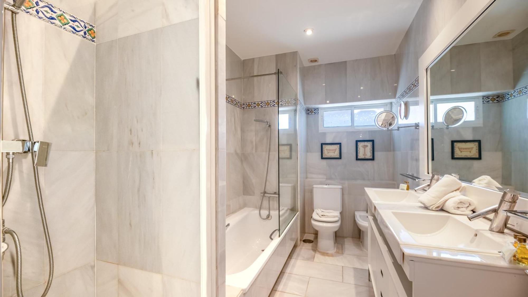 Penthouse Boutique Suite Marbella Bagian luar foto