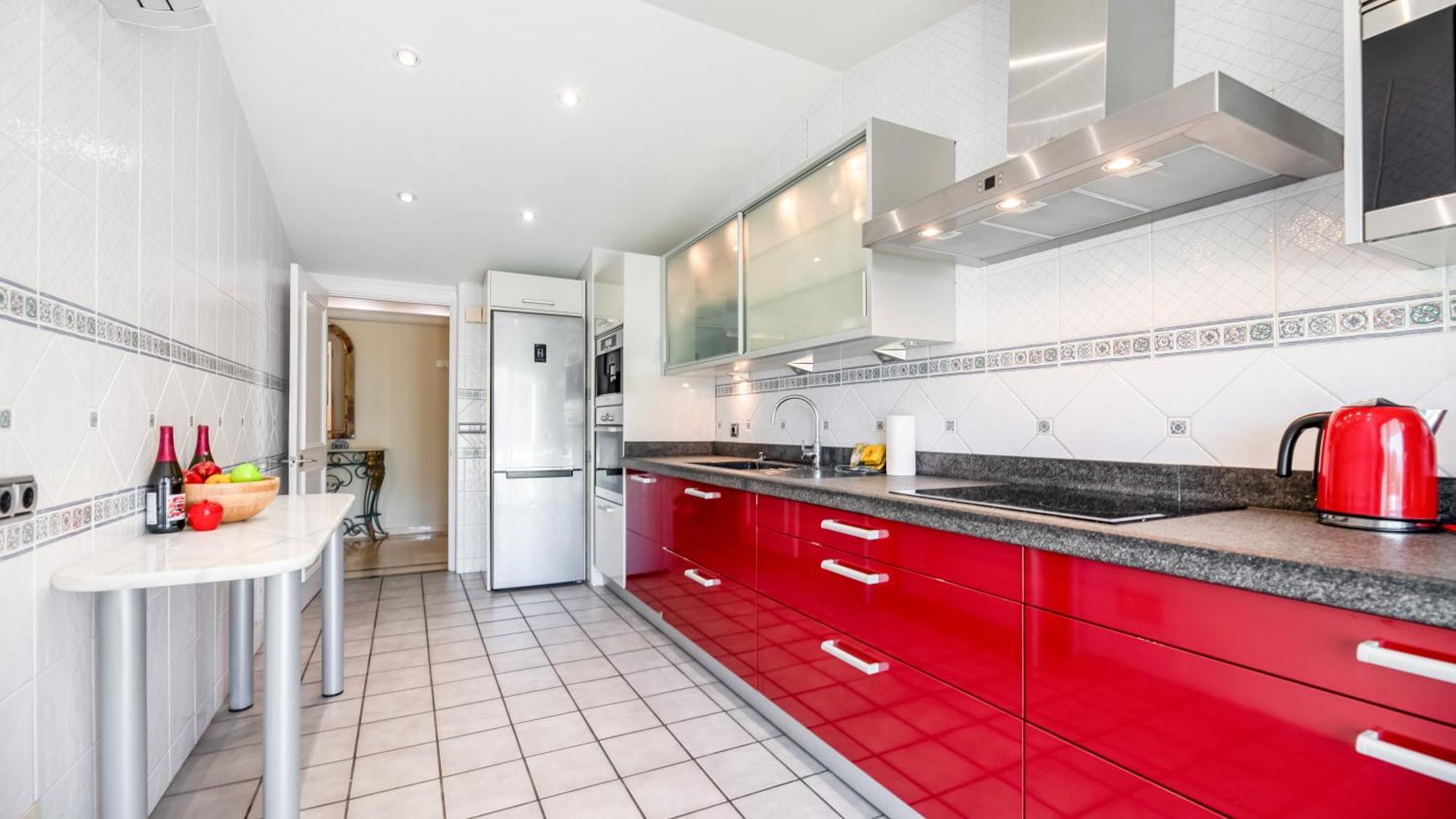 Penthouse Boutique Suite Marbella Bagian luar foto