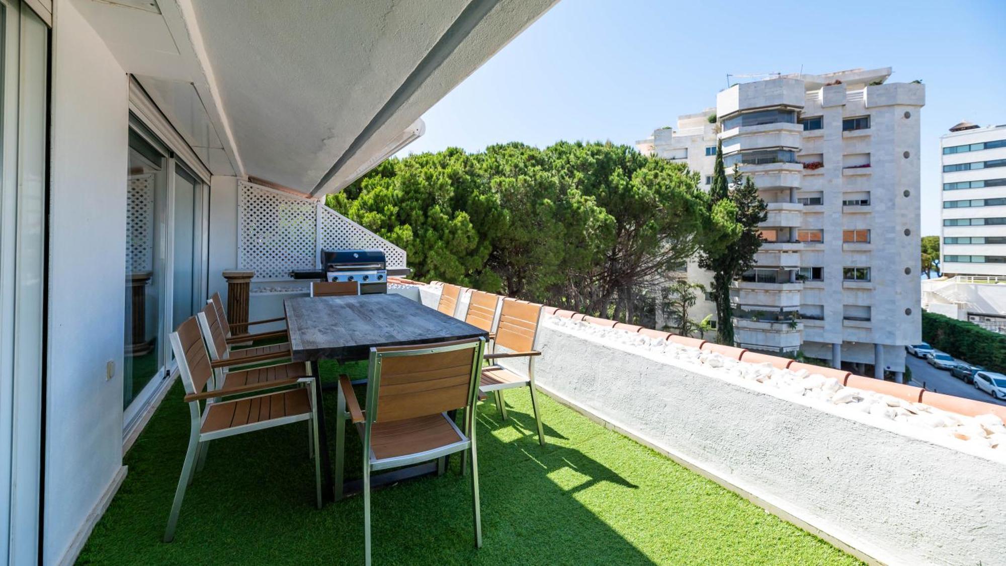 Penthouse Boutique Suite Marbella Bagian luar foto